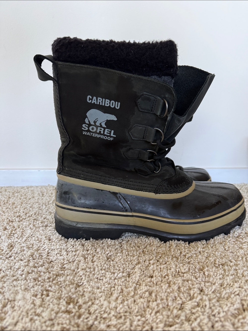 Sorel Caribou Men's Waterproof Boots in Black with Tan Stripe